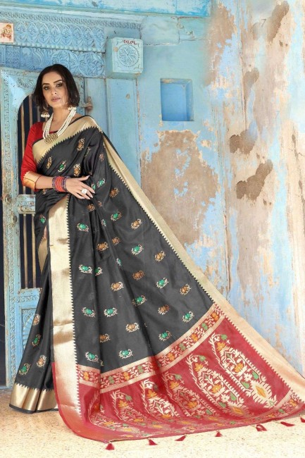 Black color Silk Handloom South Indian Saree