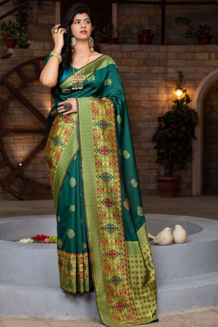 Weaving Banarasi raw Silk Saree in Green