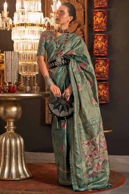 Weaving Saree in Rama  Handloom silk