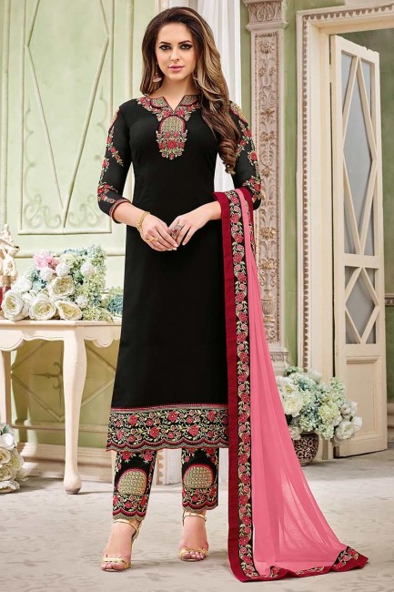 Opulent Black color Georgette Salwar Kameez