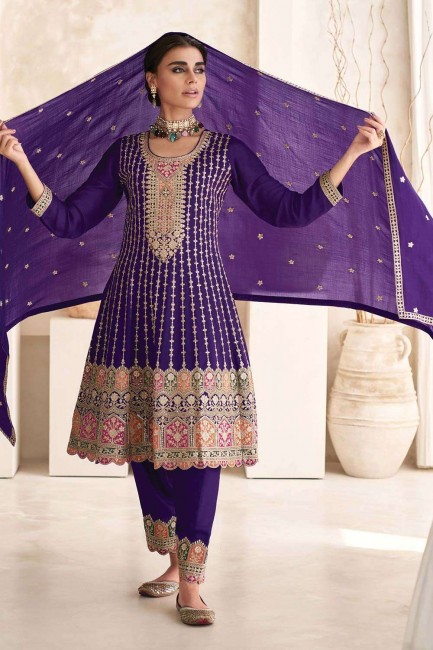 Silk Silk Straight Suit with Embroidered