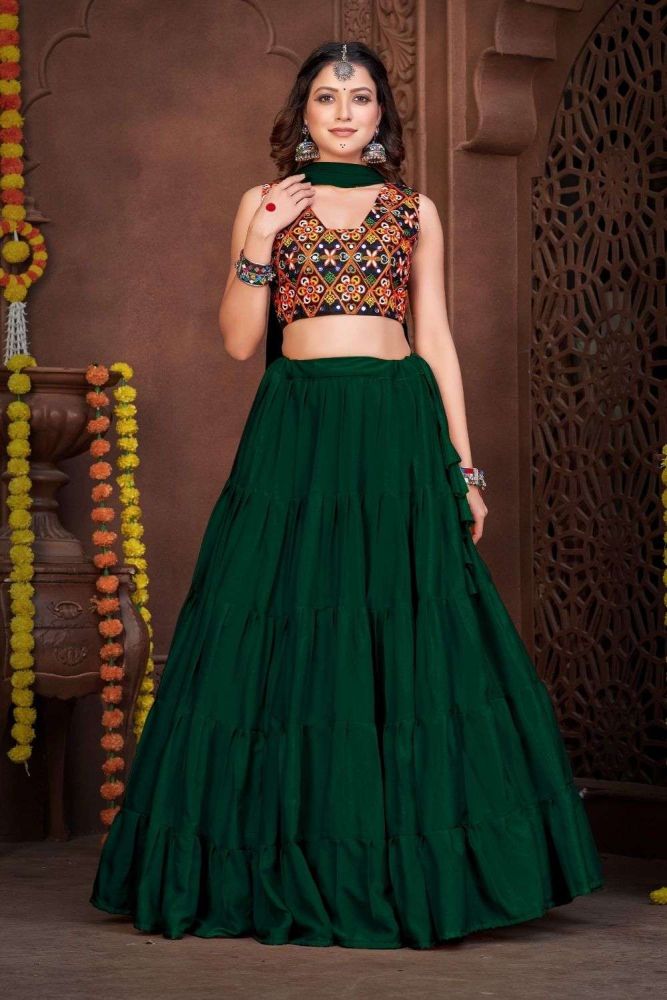 Green Lehenga Choli Online Designer Banglori Silk Lehenga Choli with Green Dupatta UK LC7212