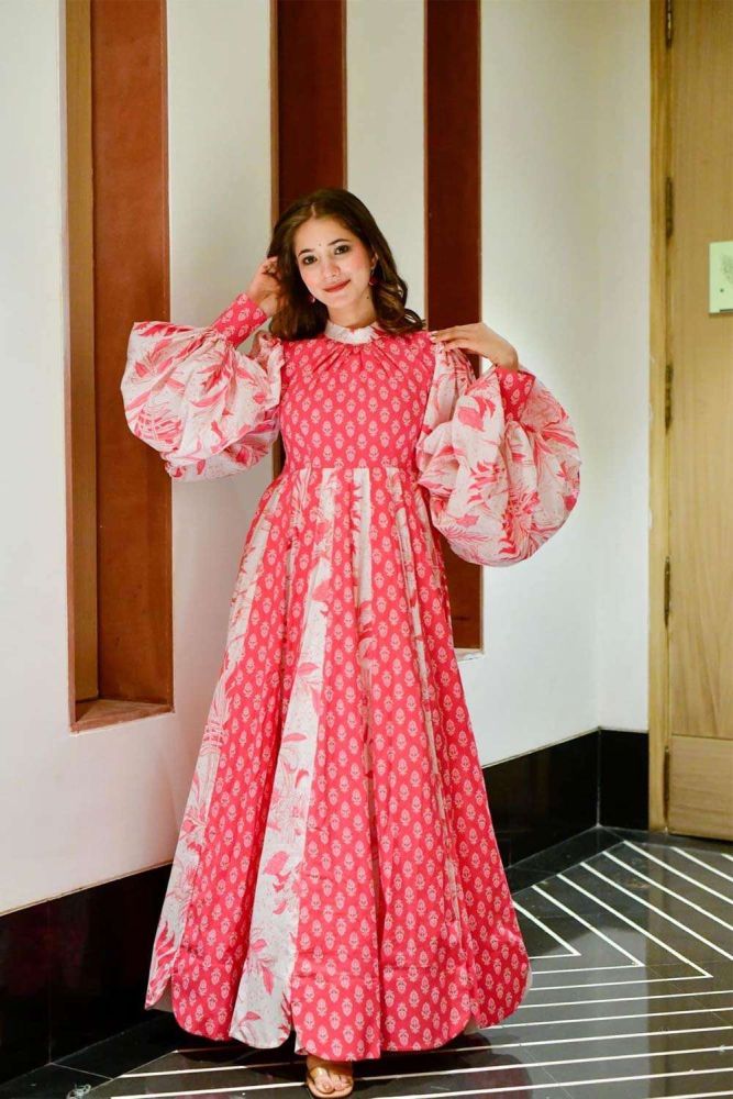 Cotton Straight Anarkali kurti with Digital print in Multicolor